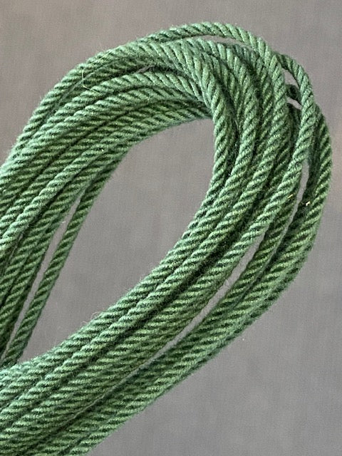 Blood Knot British Racing Green hard-laid cordage